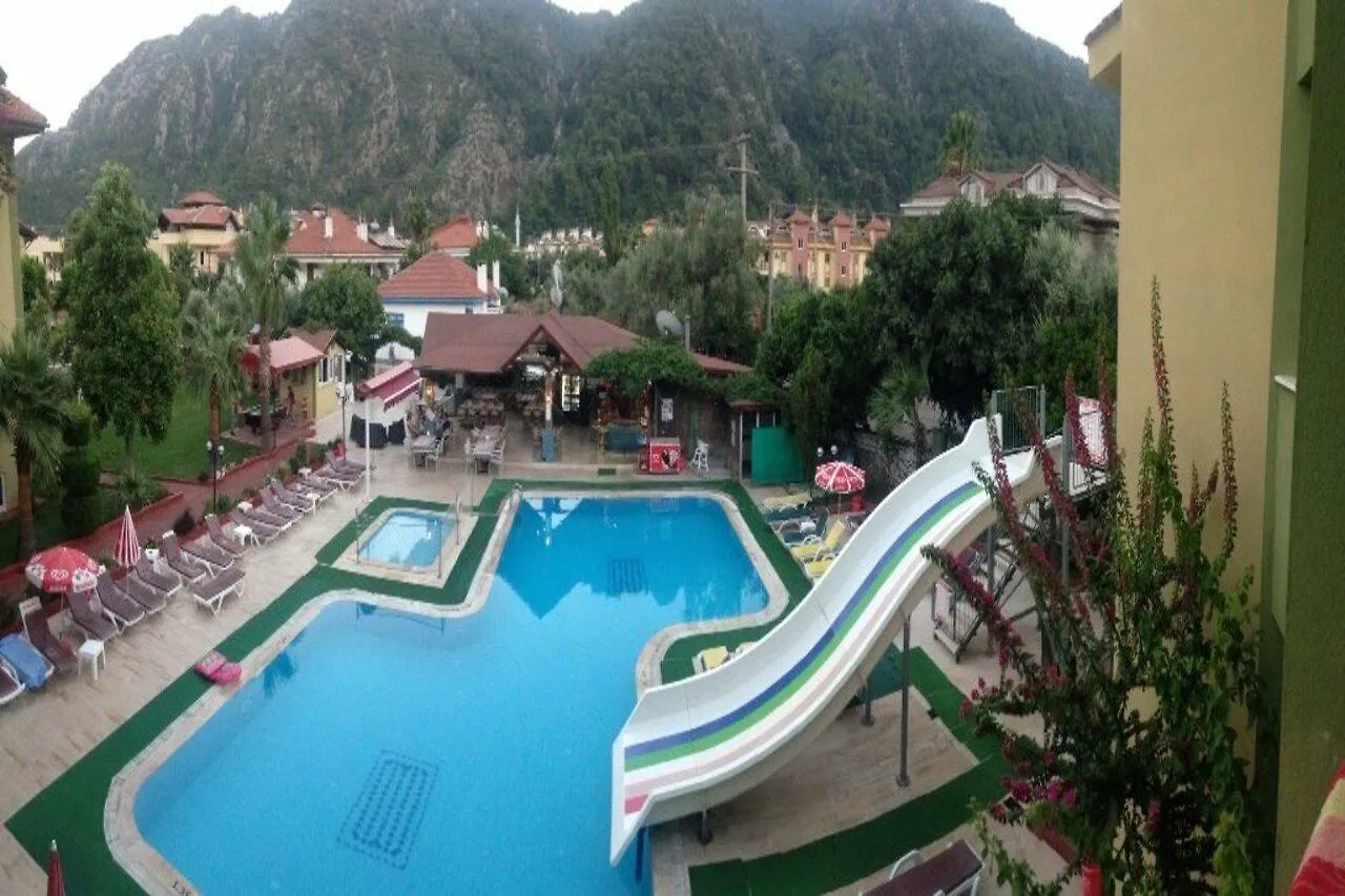 Efem Aparments Διαμέρισμα İcmeler 0*,  Τουρκία